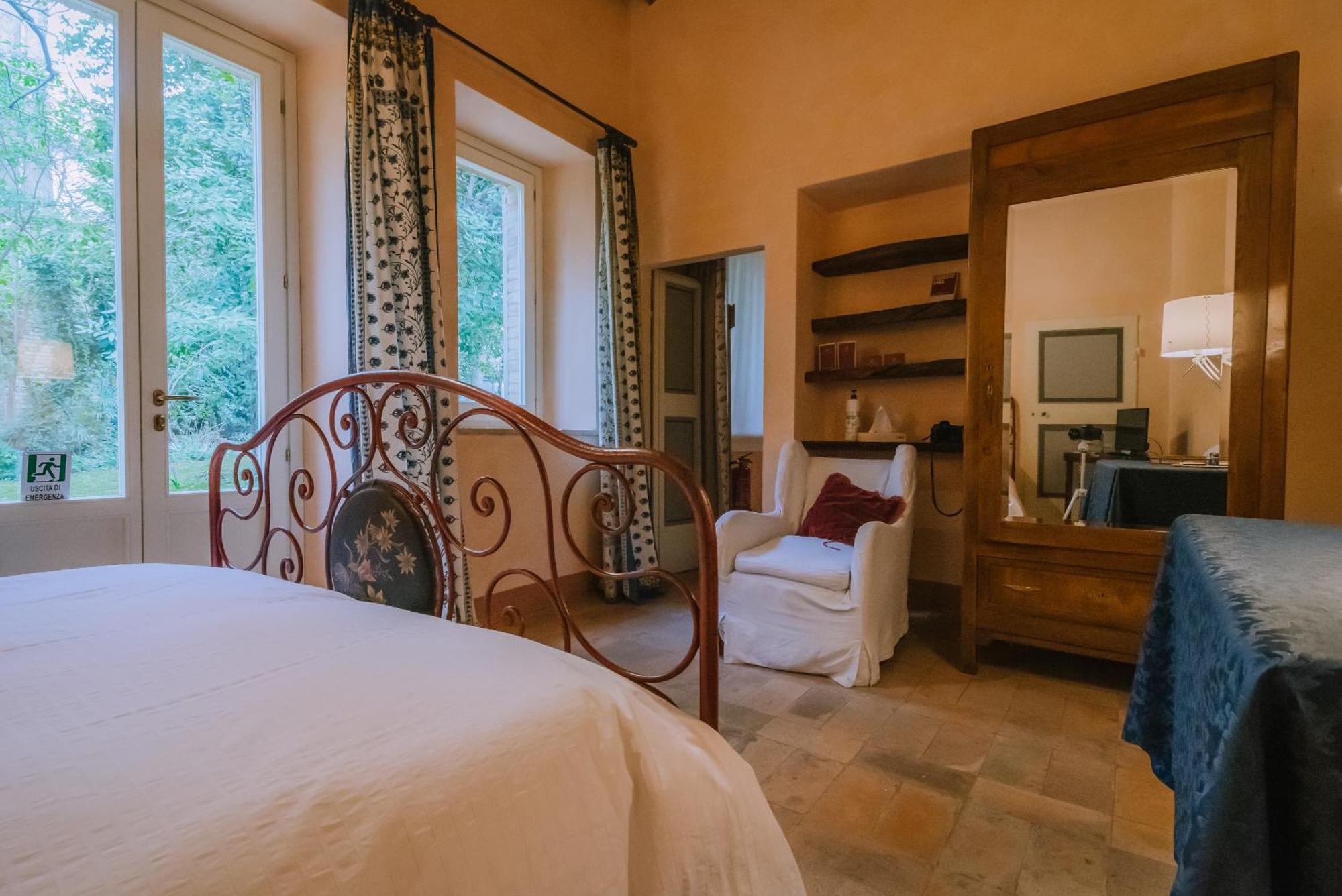Palazzo Romani Adami Fermo Eksteriør billede